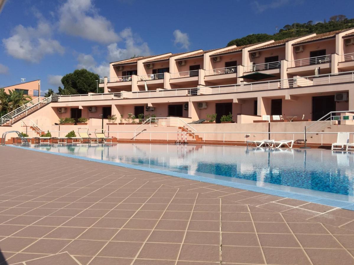 La Dimora Delle Begonie Apartment Cefalu Exterior photo