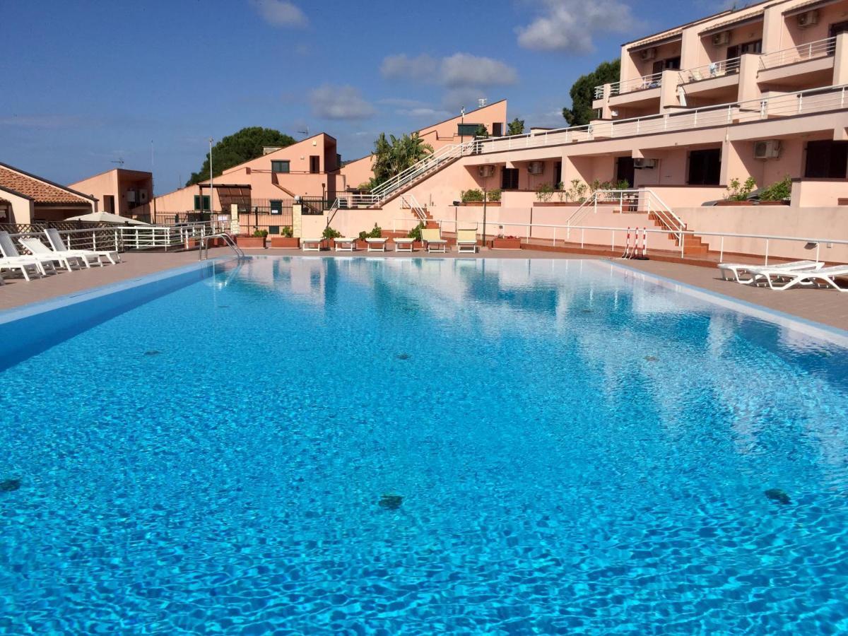 La Dimora Delle Begonie Apartment Cefalu Exterior photo